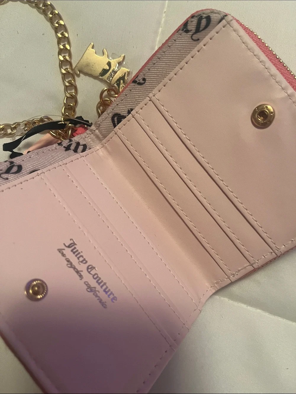 Juicy Couture Coral Pink Logo Card Case with Gold Dog Charm NWT Retail 35$